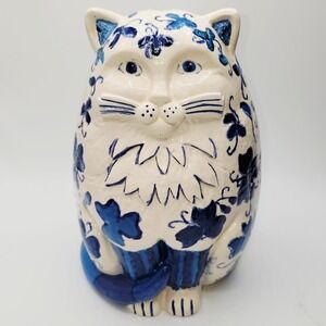 Vintage Barwal Designs Blue White Cat Figurine LBG 84‎ Hand Painted Floral